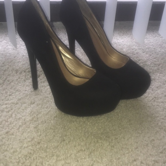 Charlotte Russe Pumps - Picture 1 of 4